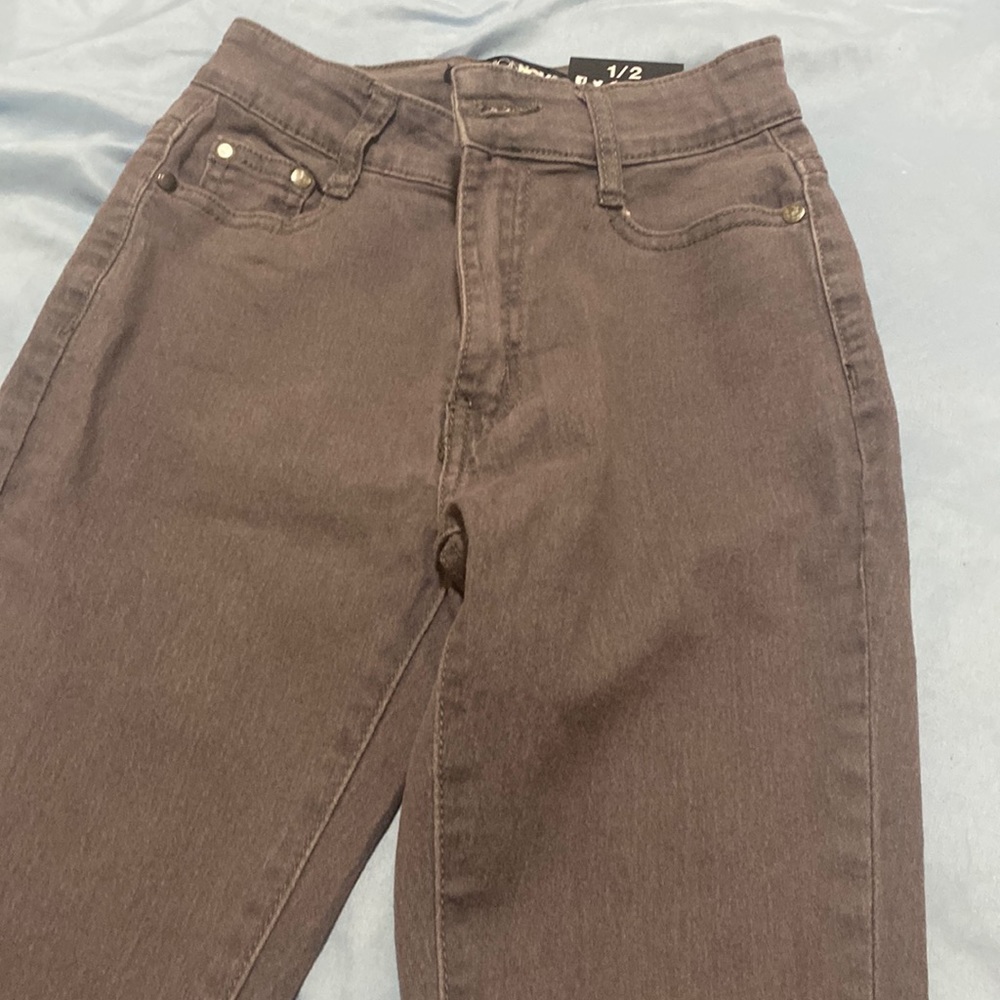The right angle grey skinny jeans